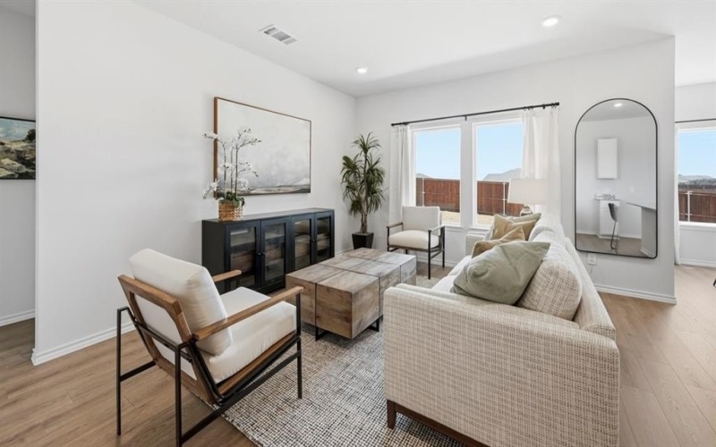 1917 Freeman Street, Tyler, TX 75704, 4 Habitaciones Habitaciones , ,3 BañosBaños,Residential,En Venta,1917 Freeman Street,0,21163913