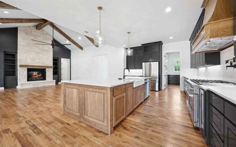 2008 Vaquero Drive, Weatherford, TX 76088, 4 Bedrooms Bedrooms, ,3 BathroomsBathrooms,Residential,For Sale,2008 Vaquero Drive,0,21163992