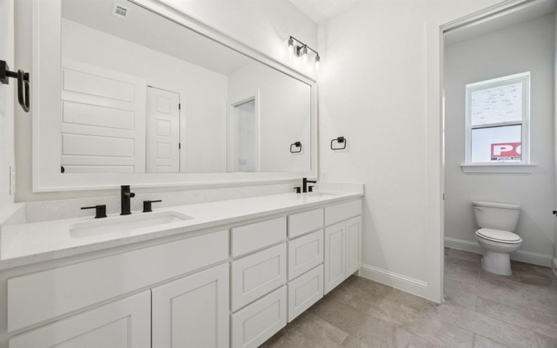 2008 Vaquero Drive, Weatherford, TX 76088, 4 Bedrooms Bedrooms, ,3 BathroomsBathrooms,Residential,For Sale,2008 Vaquero Drive,0,21163992