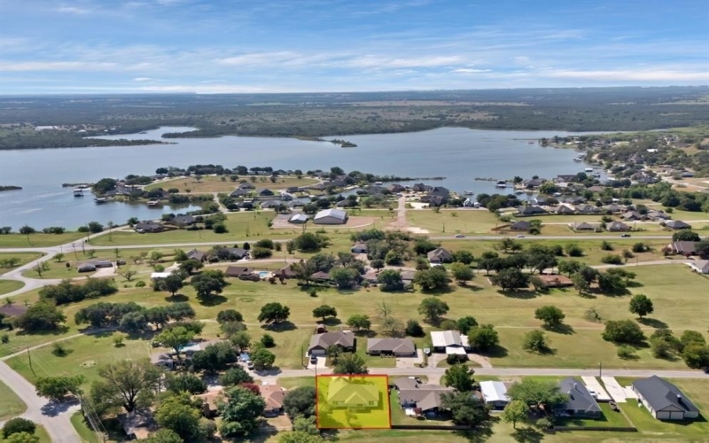 206 Lakeview Drive, Runaway Bay, TX 76426, 3 Bedrooms Bedrooms, ,3 BathroomsBathrooms,Residential,For Sale,206 Lakeview Drive,0,21164011