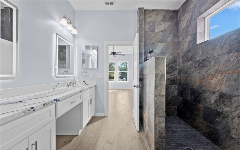 24 St Andrews Pl, Rockport, TX 78382, 3 Habitaciones Habitaciones , ,2 BañosBaños,Residential,En Venta,24 St Andrews Pl,0,470576