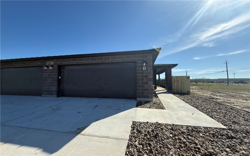 2726 Grace unit: A #A, Corpus Christi, TX 78414, 3 Bedrooms Bedrooms, ,2 BathroomsBathrooms,Residential Multi Family,For Sale,2726 Grace unit: A,0,470680