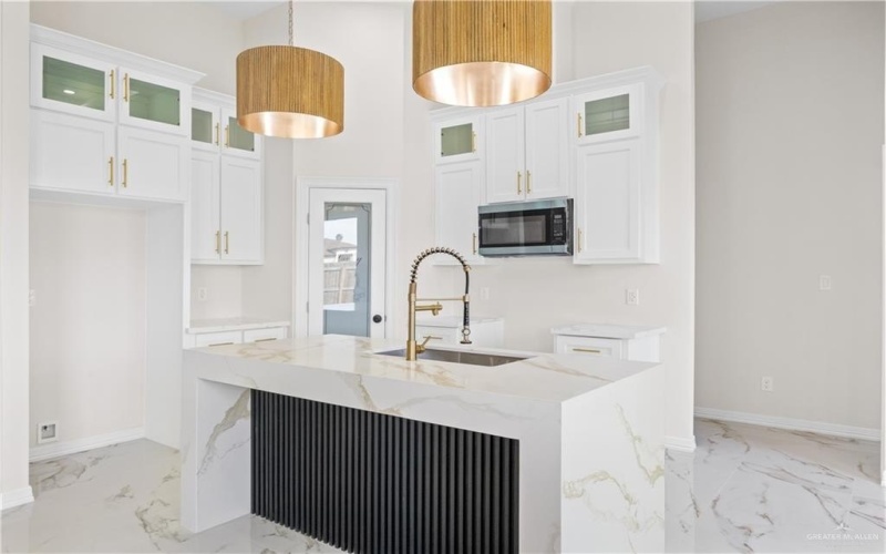 521 Demi Street, Edinburg, TX 78504, 3 Bedrooms Bedrooms, ,2 BathroomsBathrooms,Residential,For Sale,521 Demi Street,0,493353