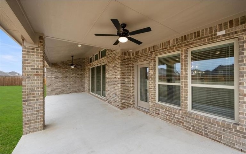 341 Penrose Drive, Ovilla, TX 75154, 5 Bedrooms Bedrooms, ,3 BathroomsBathrooms,Residential,For Sale,341 Penrose Drive,20463011