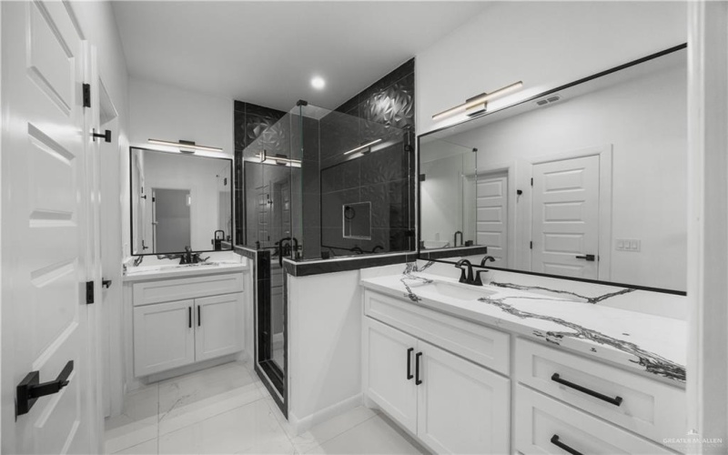 5700 Playa Del Sol Street, Edinburg, TX 78542, 3 Bedrooms Bedrooms, ,2 BathroomsBathrooms,Residential,For Sale,5700 Playa Del Sol Street,0,493366