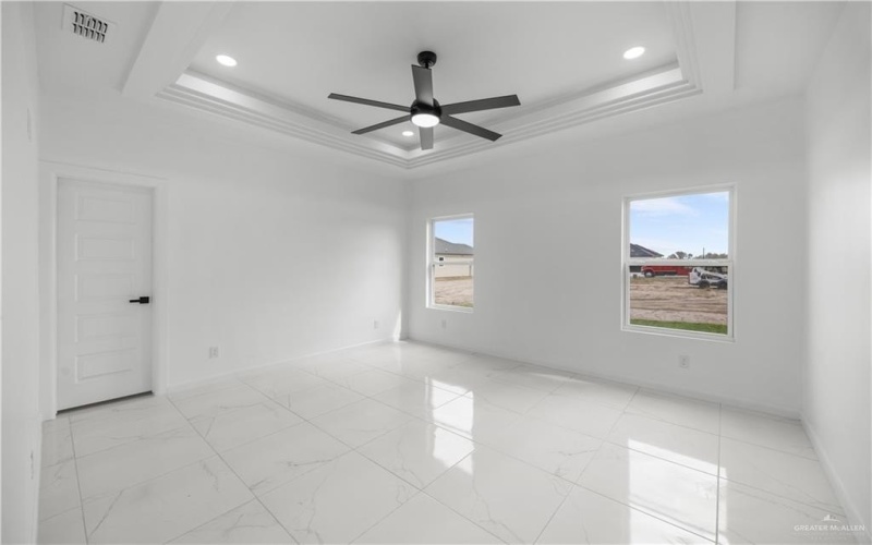 5700 Playa Del Sol Street, Edinburg, TX 78542, 3 Bedrooms Bedrooms, ,2 BathroomsBathrooms,Residential,For Sale,5700 Playa Del Sol Street,0,493366