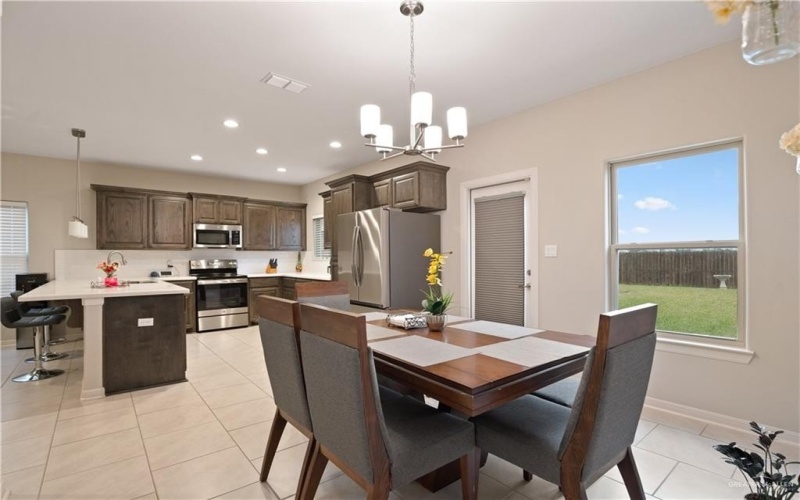 2321 Cove Real Drive, Harlingen, TX 78550, 4 Bedrooms Bedrooms, ,2 BathroomsBathrooms,Residential,For Sale,2321 Cove Real Drive,0,493368