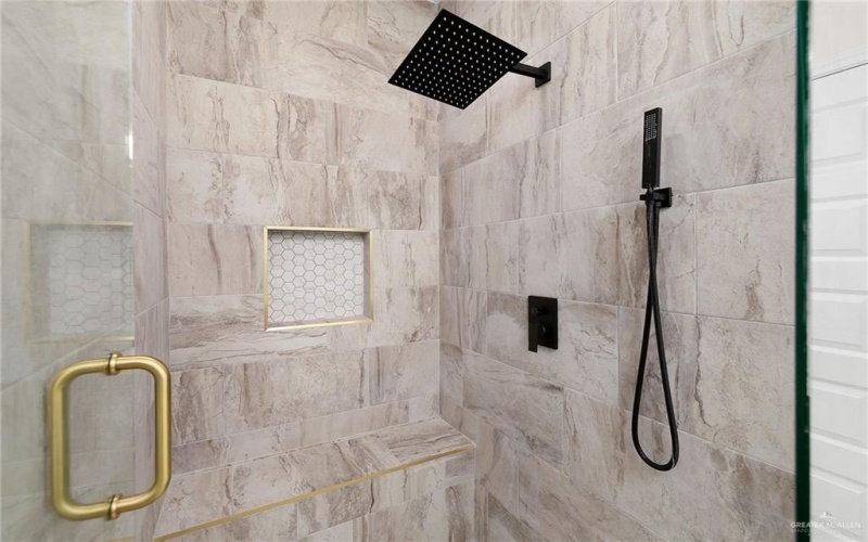 1706 Alyssa Drive, Mercedes, TX 78570, 3 Habitaciones Habitaciones , ,2 BañosBaños,Residential,En Venta,1706 Alyssa Drive,0,493380