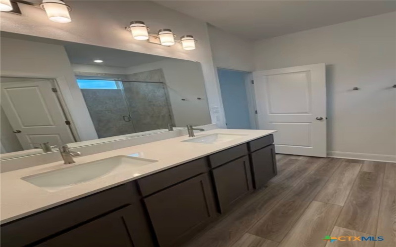 508 Bauer Loop, Liberty Hill, TX 78642, 3 Habitaciones Habitaciones , ,2 BañosBaños,Residential,En Venta,508 Bauer Loop,0,585829