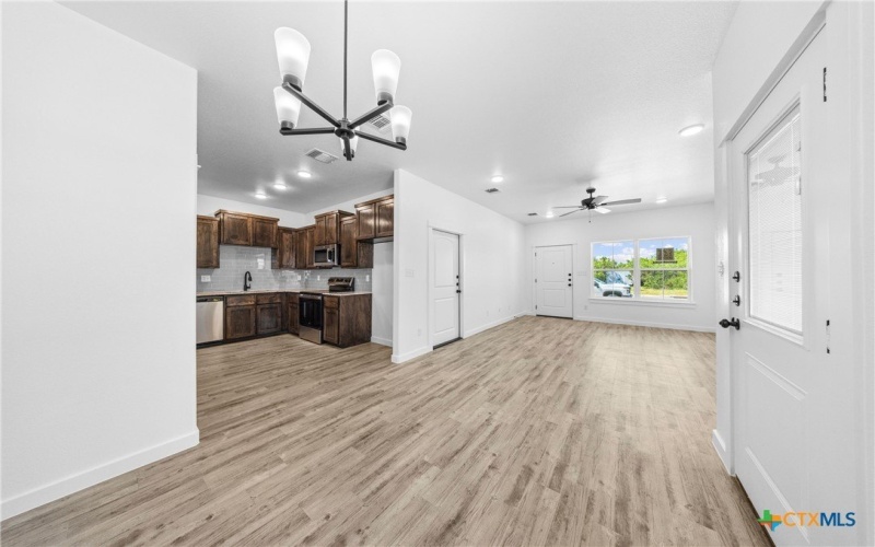 3606 Canvasback Road unit: B #B, Killeen, TX 76542, 3 Habitaciones Habitaciones , ,2 BañosBaños,Residential Multi Family,En Venta,3606 Canvasback Road unit: B,0,602052