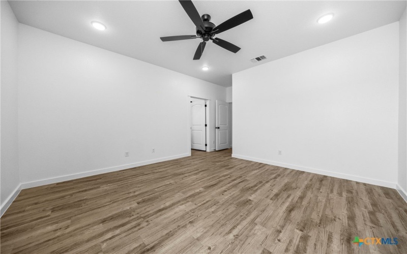 3606 Canvasback Road unit: B #B, Killeen, TX 76542, 3 Habitaciones Habitaciones , ,2 BañosBaños,Residential Multi Family,En Venta,3606 Canvasback Road unit: B,0,602052