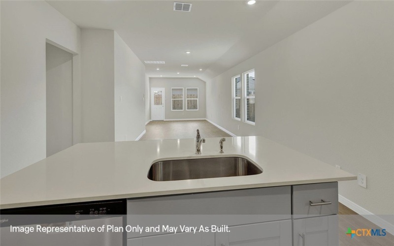 160 RAYMONDVILLE Path, San Marcos, TX 78666, 4 Habitaciones Habitaciones , ,2 BañosBaños,Residential,En Venta,160 RAYMONDVILLE Path,0,602939