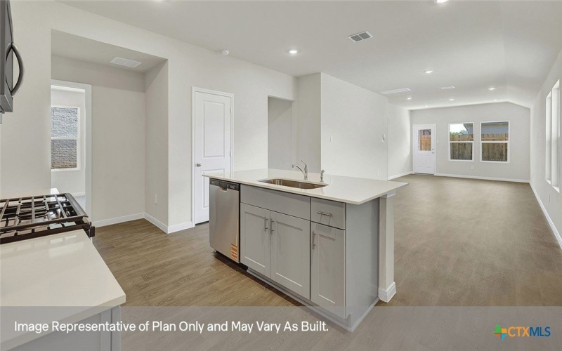 160 RAYMONDVILLE Path, San Marcos, TX 78666, 4 Habitaciones Habitaciones , ,2 BañosBaños,Residential,En Venta,160 RAYMONDVILLE Path,0,602939