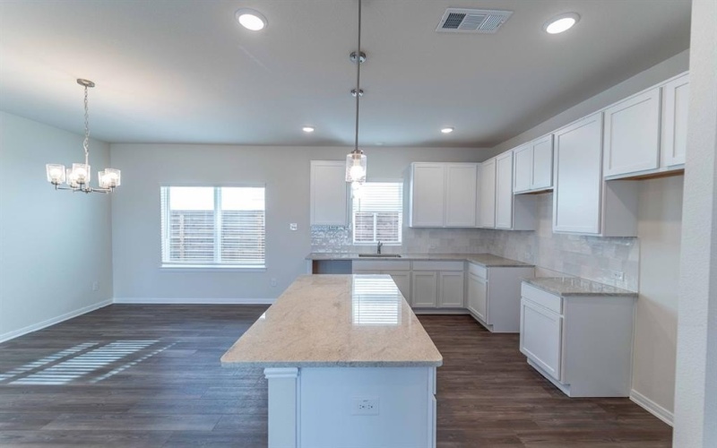 1717 Morning Mist Way, Mesquite, TX 75181, 4 Bedrooms Bedrooms, ,2 BathroomsBathrooms,Residential,For Sale,1717 Morning Mist Way,20466183