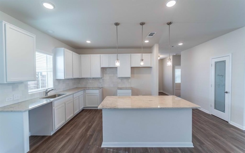 1717 Morning Mist Way, Mesquite, TX 75181, 4 Bedrooms Bedrooms, ,2 BathroomsBathrooms,Residential,For Sale,1717 Morning Mist Way,20466183