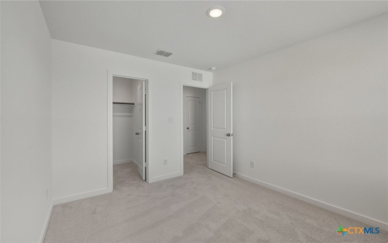 172 Golden Bell Way, Buda, TX 78610, 3 Bedrooms Bedrooms, ,2 BathroomsBathrooms,Residential,For Sale,172 Golden Bell Way,0,603020