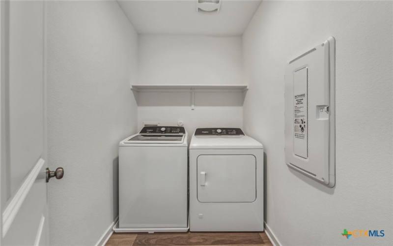 172 Golden Bell Way, Buda, TX 78610, 3 Bedrooms Bedrooms, ,2 BathroomsBathrooms,Residential,For Sale,172 Golden Bell Way,0,603020