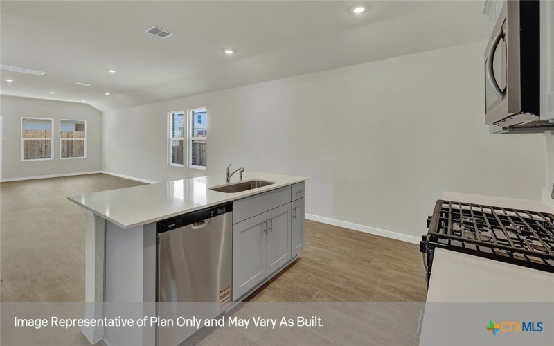 125 MORNING SIDE Grove, San Marcos, TX 78666, 4 Habitaciones Habitaciones , ,2 BañosBaños,Residential,En Venta,125 MORNING SIDE Grove,0,603035