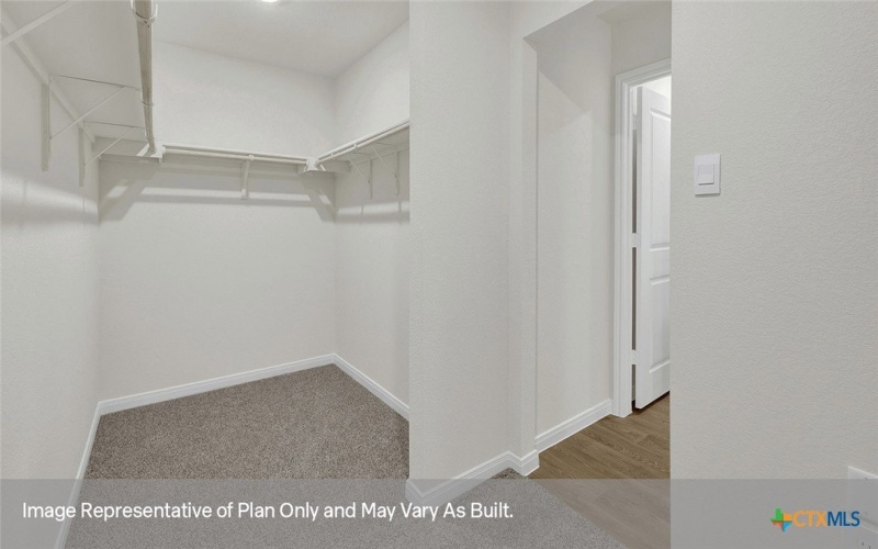 125 MORNING SIDE Grove, San Marcos, TX 78666, 4 Habitaciones Habitaciones , ,2 BañosBaños,Residential,En Venta,125 MORNING SIDE Grove,0,603035