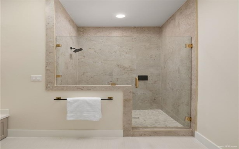 7820 N 38th Street, McAllen, TX 78504, 4 Bedrooms Bedrooms, ,3 BathroomsBathrooms,Residential,For Sale,7820 N 38th Street,0,492303