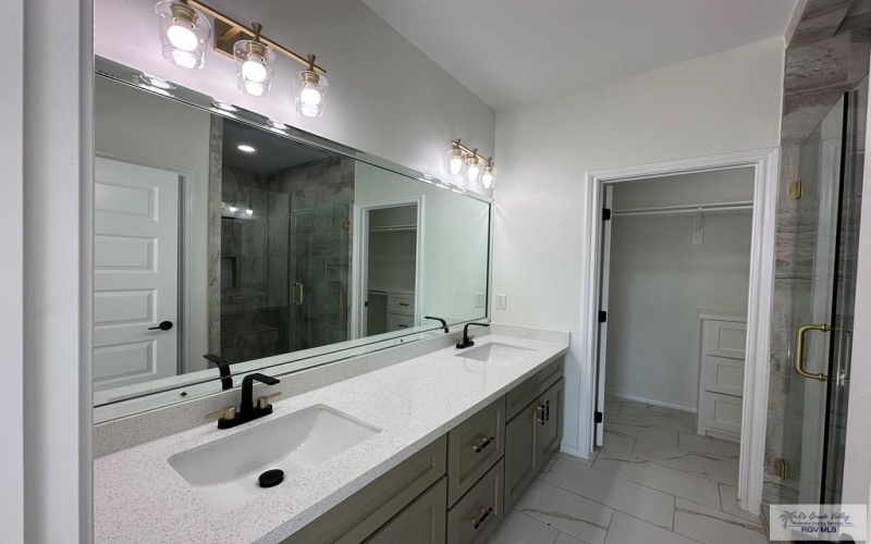 1706 ALYSSA DR, MERCEDES, TX 78570, 3 Bedrooms Bedrooms, ,2 BathroomsBathrooms,Residential,For Sale,1706 ALYSSA DR,0,29771703