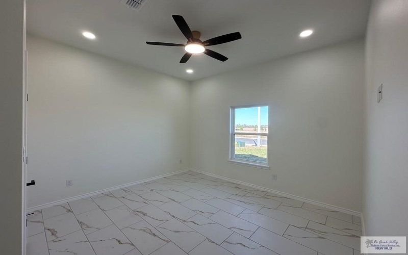 1706 ALYSSA DR, MERCEDES, TX 78570, 3 Bedrooms Bedrooms, ,2 BathroomsBathrooms,Residential,For Sale,1706 ALYSSA DR,0,29771703