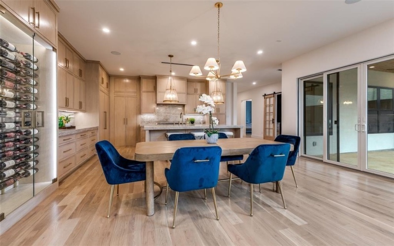 7211 Coronado Avenue, Dallas, TX 75214, 5 Bedrooms Bedrooms, ,6 BathroomsBathrooms,Residential,For Sale,7211 Coronado Avenue,0,21129805