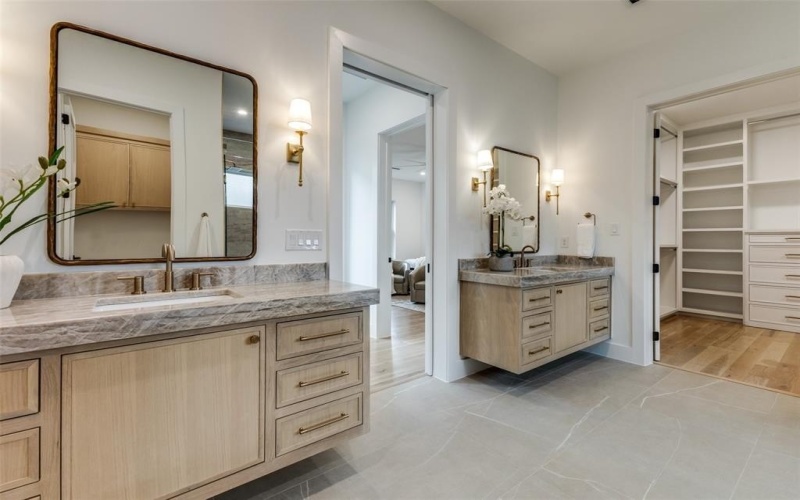 7211 Coronado Avenue, Dallas, TX 75214, 5 Bedrooms Bedrooms, ,6 BathroomsBathrooms,Residential,For Sale,7211 Coronado Avenue,0,21129805