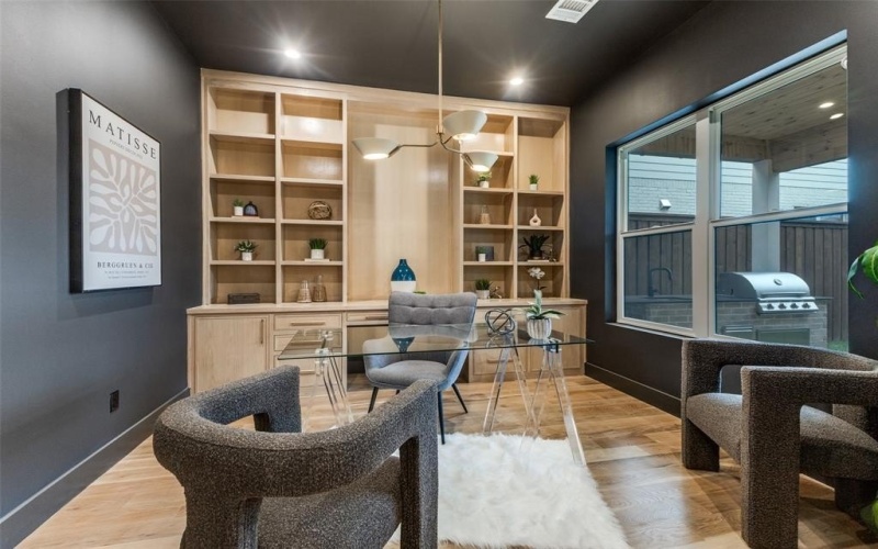 7211 Coronado Avenue, Dallas, TX 75214, 5 Bedrooms Bedrooms, ,6 BathroomsBathrooms,Residential,For Sale,7211 Coronado Avenue,0,21129805