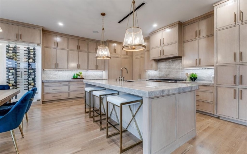 7211 Coronado Avenue, Dallas, TX 75214, 5 Bedrooms Bedrooms, ,6 BathroomsBathrooms,Residential,For Sale,7211 Coronado Avenue,0,21129805