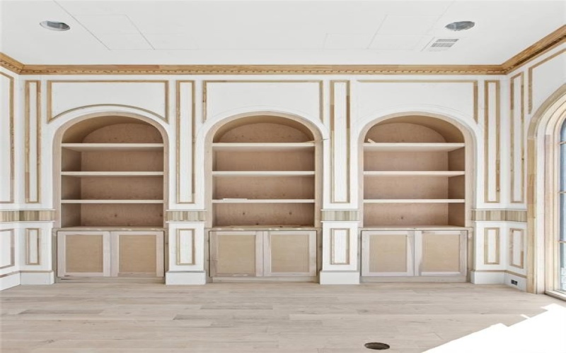 5827 Del Roy Drive, Dallas, TX 75230, 6 Bedrooms Bedrooms, ,6 BathroomsBathrooms,Residential,For Sale,5827 Del Roy Drive,0,21153247