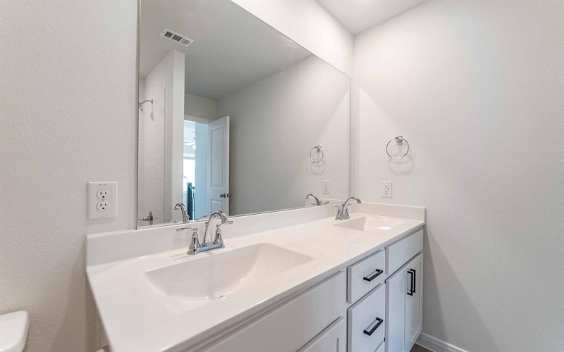 1801 Acorn Creek Circle, Mesquite, TX 75181, 4 Habitaciones Habitaciones , ,3 BañosBaños,Residential,En Venta,1801 Acorn Creek Circle,20466221