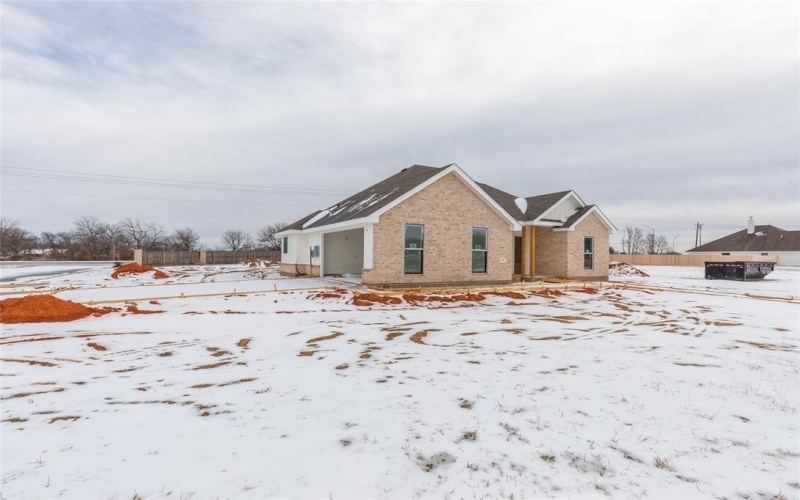 801 Whispering Oaks, Clyde, TX 76510, 4 Habitaciones Habitaciones , ,2 BañosBaños,Residential,En Venta,801 Whispering Oaks,0,21161292