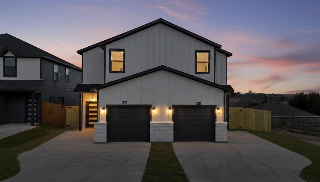 8002 Julie Avenue, Fort Worth, TX 76116, 8 Habitaciones Habitaciones , ,5 BañosBaños,Residential Multi Family,En Venta,8002 Julie Avenue,0,21162914