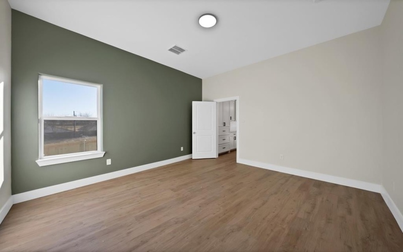 8002 Julie Avenue, Fort Worth, TX 76116, 8 Habitaciones Habitaciones , ,5 BañosBaños,Residential Multi Family,En Venta,8002 Julie Avenue,0,21162914