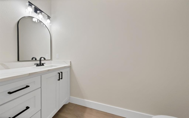 8002 Julie Avenue, Fort Worth, TX 76116, 8 Habitaciones Habitaciones , ,5 BañosBaños,Residential Multi Family,En Venta,8002 Julie Avenue,0,21162914