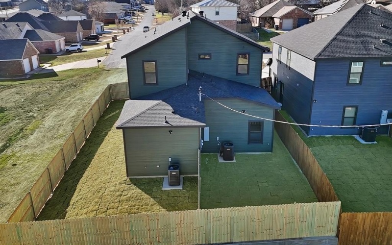 8002 Julie Avenue, Fort Worth, TX 76116, 8 Habitaciones Habitaciones , ,5 BañosBaños,Residential Multi Family,En Venta,8002 Julie Avenue,0,21162914