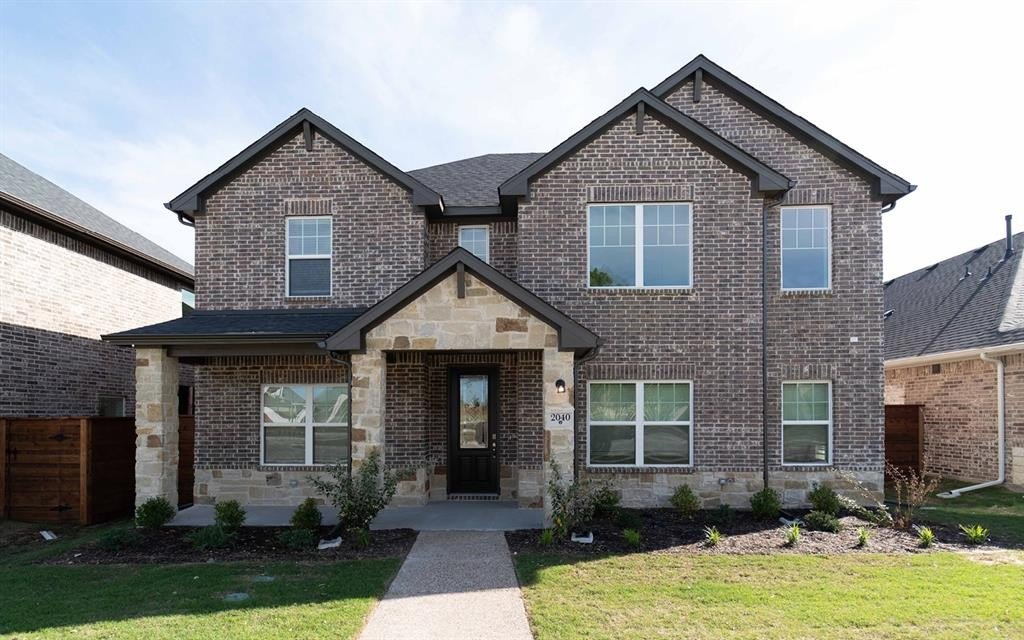 2040 Fall Creek Cove, Mesquite, TX 75181, 4 Bedrooms Bedrooms, ,2 BathroomsBathrooms,Residential,For Sale,2040 Fall Creek Cove,20466237