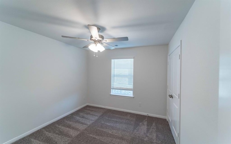 2040 Fall Creek Cove, Mesquite, TX 75181, 4 Bedrooms Bedrooms, ,2 BathroomsBathrooms,Residential,For Sale,2040 Fall Creek Cove,20466237
