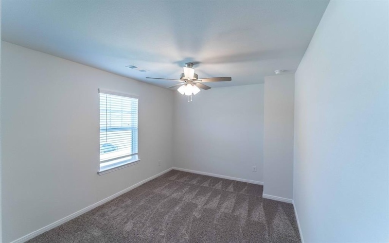 2040 Fall Creek Cove, Mesquite, TX 75181, 4 Bedrooms Bedrooms, ,2 BathroomsBathrooms,Residential,For Sale,2040 Fall Creek Cove,20466237