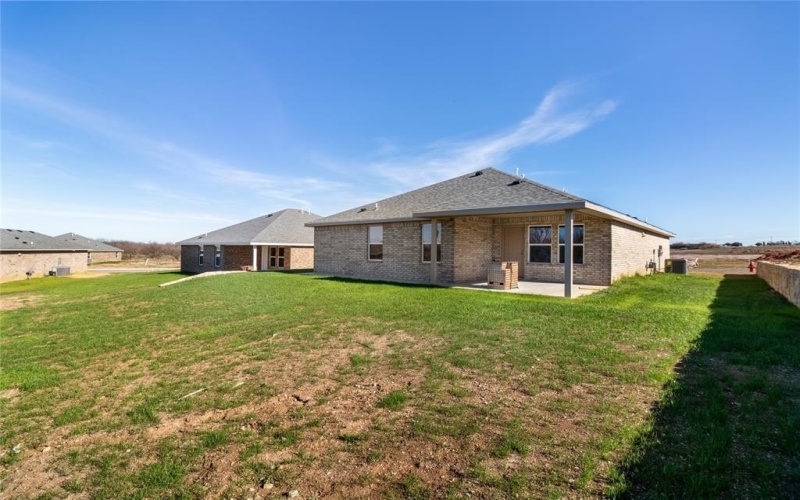 913 E 3RD Street, Coleman, TX 76834, 3 Habitaciones Habitaciones , ,2 BañosBaños,Residential,En Venta,913 E 3RD Street,0,21164506