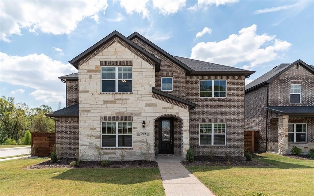 2044 Fall Creek Cove, Mesquite, TX 75181, 3 Bedrooms Bedrooms, ,2 BathroomsBathrooms,Residential,For Sale,2044 Fall Creek Cove,20466250