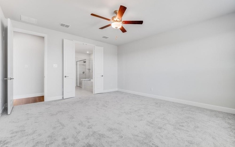 406 Chatham Drive, Little Elm, TX 75068, 4 Bedrooms Bedrooms, ,3 BathroomsBathrooms,Residential,For Sale,406 Chatham Drive,0,21164765