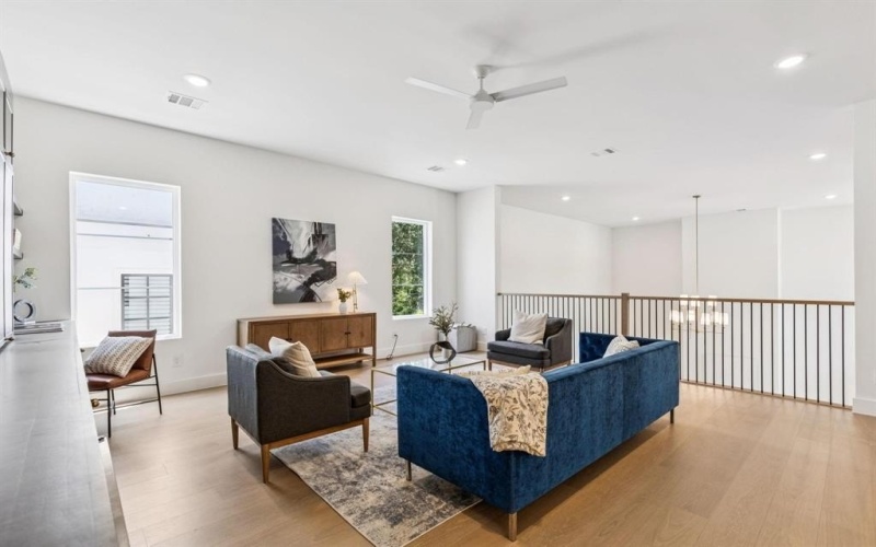 6402 Kenwood Avenue, Dallas, TX 75214, 5 Bedrooms Bedrooms, ,6 BathroomsBathrooms,Residential,For Sale,6402 Kenwood Avenue,0,21164823