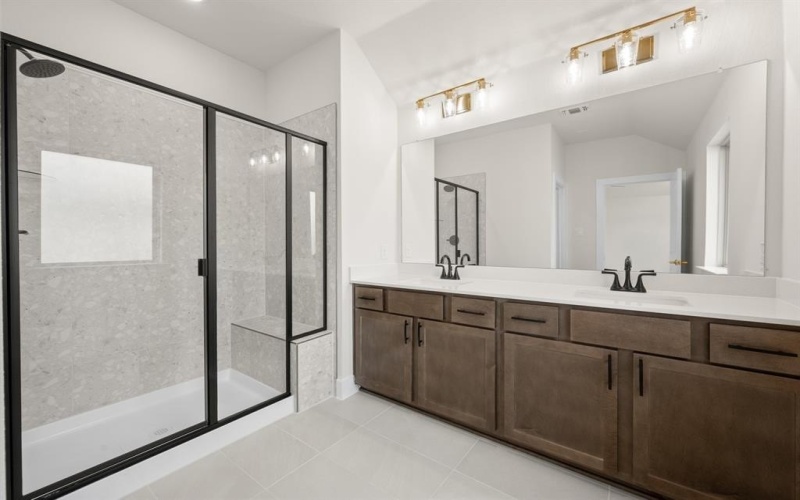 1214 Laurel Lane, Argyle, TX 76226, 4 Habitaciones Habitaciones , ,3 BañosBaños,Residential,En Venta,1214 Laurel Lane,0,21164844