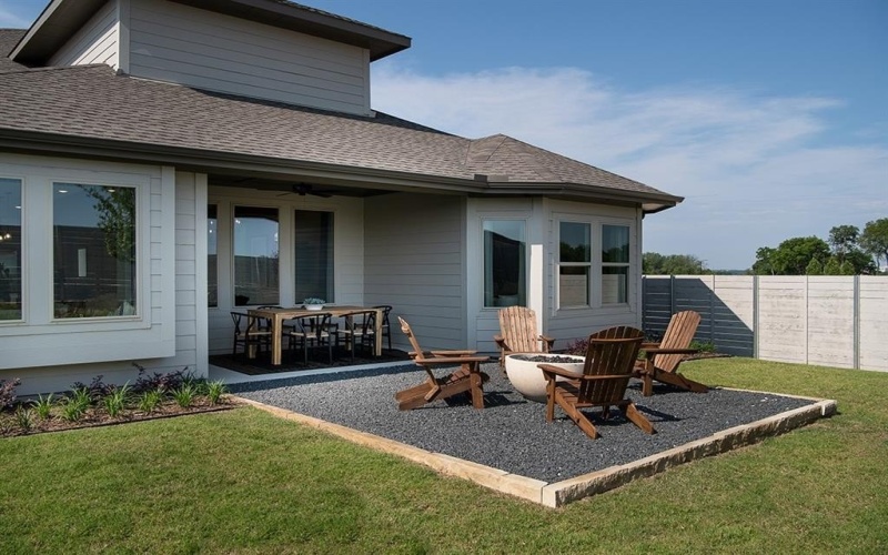 1721 Nesting Robin Lane, Denton, TX 76249, 5 Bedrooms Bedrooms, ,5 BathroomsBathrooms,Residential,For Sale,1721 Nesting Robin Lane,0,21164901