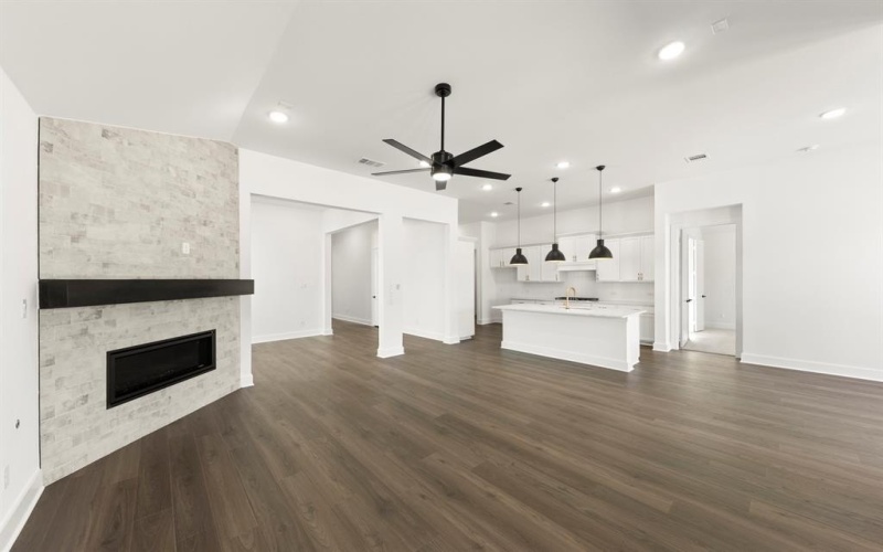 7245 Ladybug Lane, Little Elm, TX 76227, 3 Habitaciones Habitaciones , ,2 BañosBaños,Residential,En Venta,7245 Ladybug Lane,0,21164905