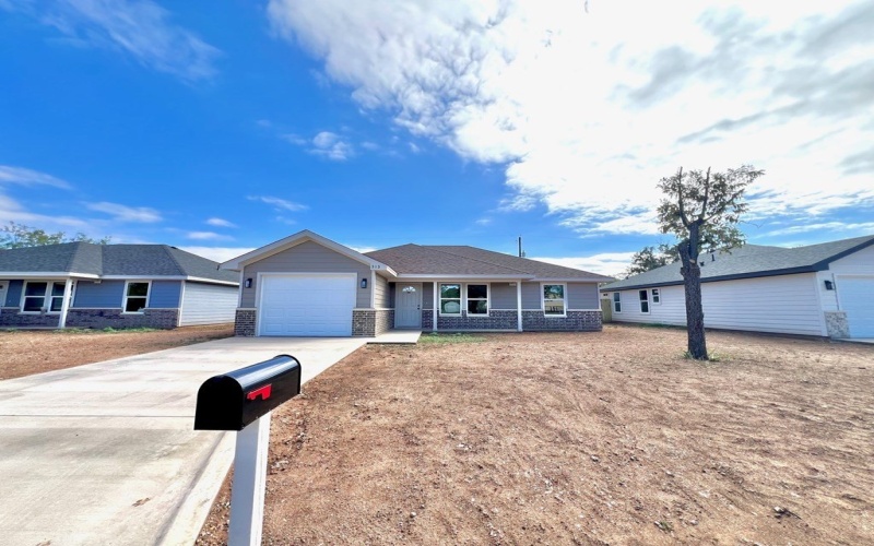 313 E 25th St, San Angelo, TX 76903, 3 Habitaciones Habitaciones , ,2 BañosBaños,Residential,En Venta,313 E 25th St,0,130466