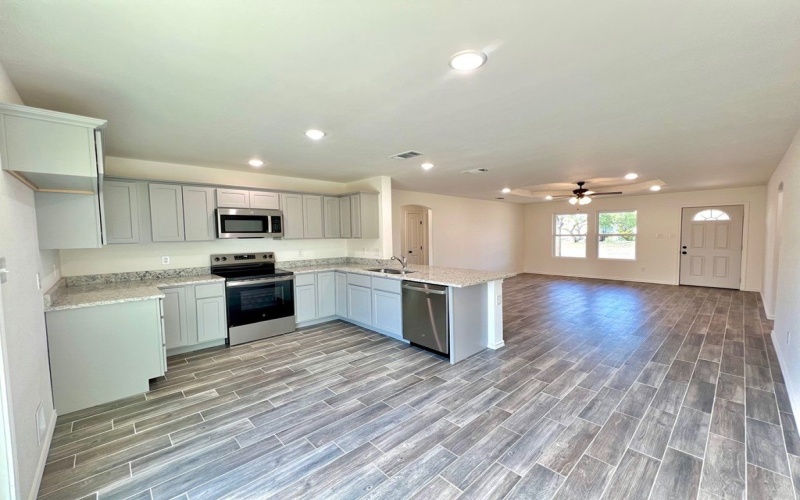 313 E 25th St, San Angelo, TX 76903, 3 Habitaciones Habitaciones , ,2 BañosBaños,Residential,En Venta,313 E 25th St,0,130466