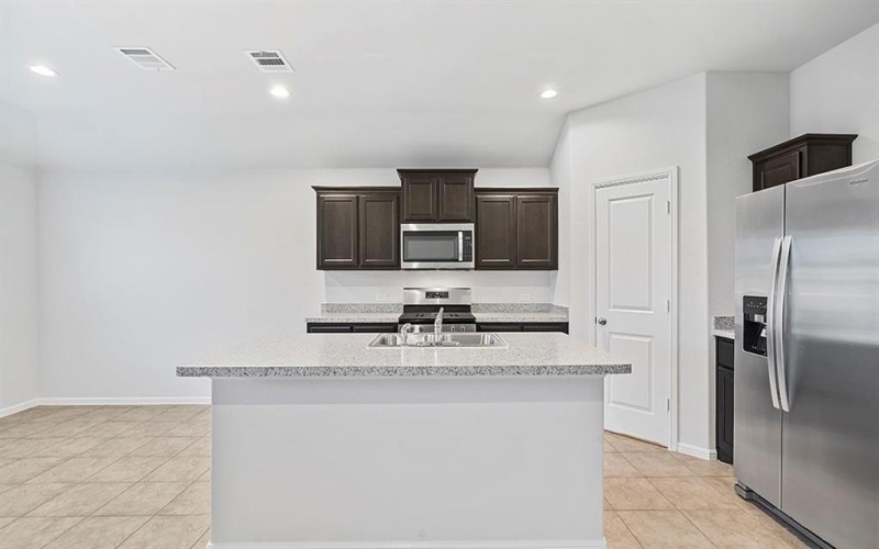 8121 BELTMILL Parkway, Fort Worth, TX 76131, 3 Bedrooms Bedrooms, ,2 BathroomsBathrooms,Residential,For Sale,8121 BELTMILL Parkway,20478389